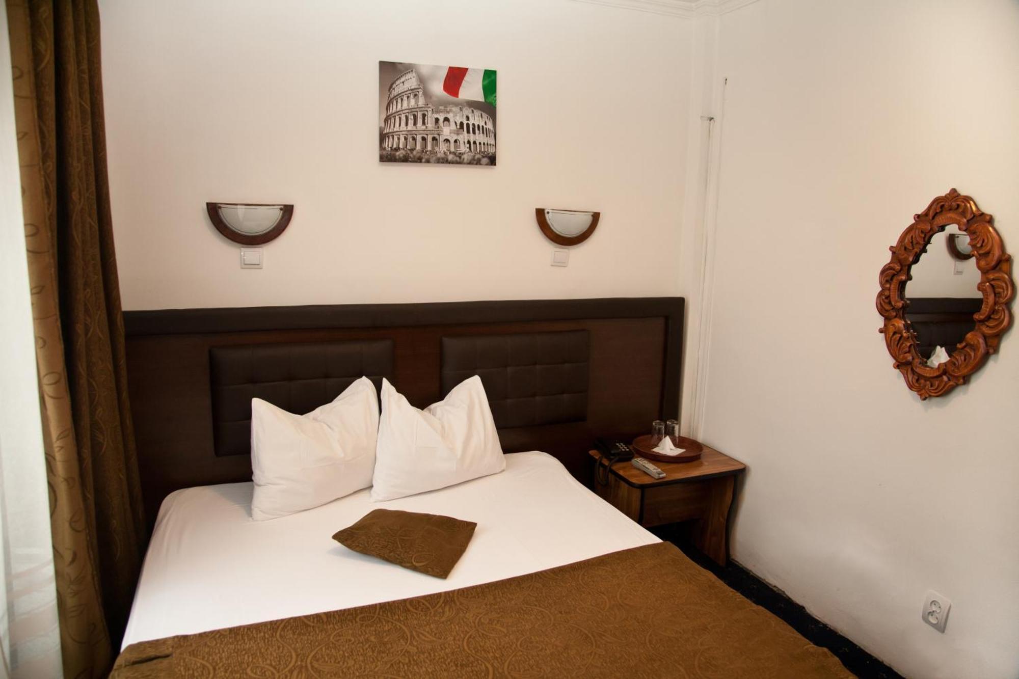 Hotel Metropol Piteşti Chambre photo