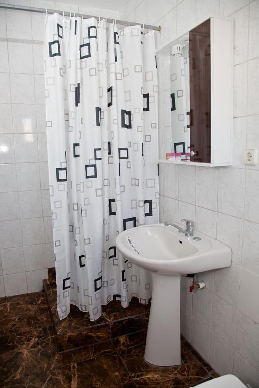 Hotel Metropol Piteşti Chambre photo
