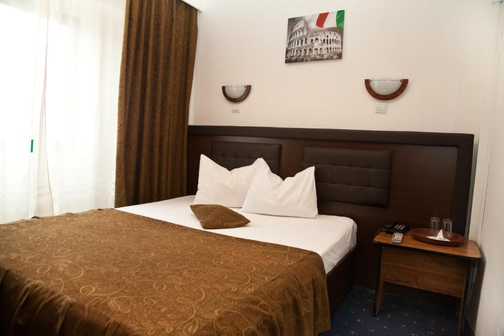 Hotel Metropol Piteşti Extérieur photo